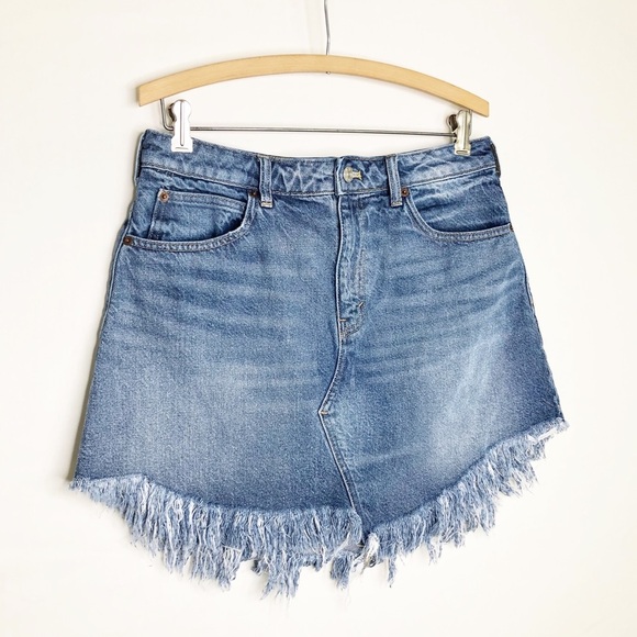 Free people with the free Bailey denim fringe mini skirt - Picture 7 of 12